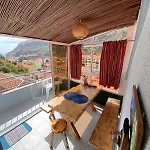 Lovely Newly Refurbished, 1 Bedroom Floor With Sea Views, Fast Wi-fi Cable Tv And Netflix Apartman *