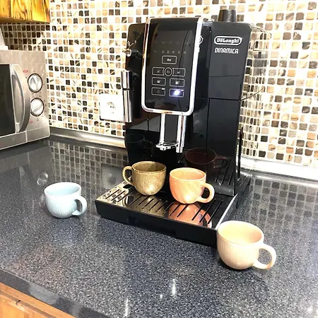 Apartamento Lovely Newly Refurbished, 1 Bedroom Floor With Sea Views, Fast Wi-fi Cable Tv And Netflix