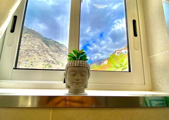 Appartamento Lovely Newly Refurbished, 1 Bedroom Floor With Sea Views, Fast Wi-fi Cable Tv And Netflix