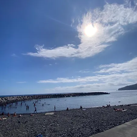 Seaside Serenity: Renovated With Ocean Views