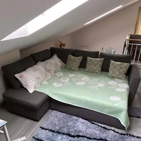 Apartman Lovely Newly Refurbished, 1 Bedroom Floor With Sea Views, Fast Wi-fi Cable Tv And Netflix